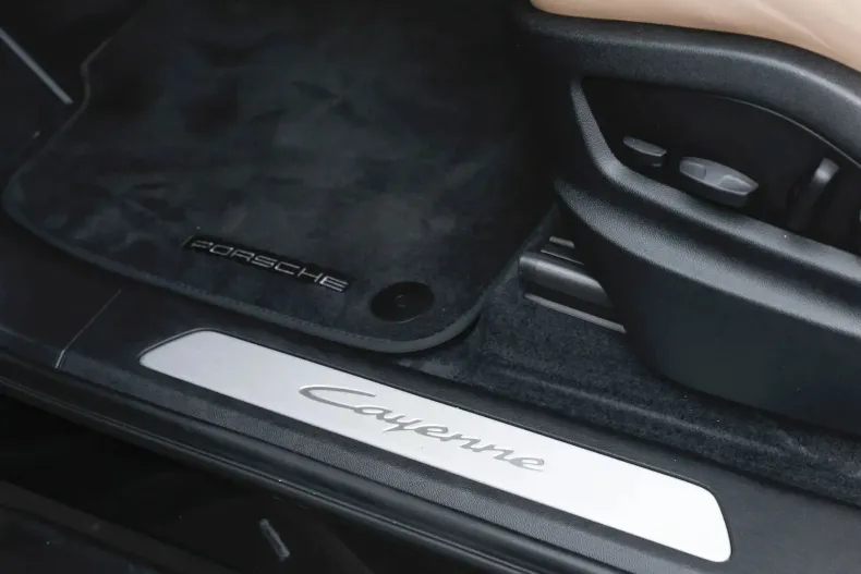 Porsche Cayenne din 2024 cu 17.803 km - oferta POR153387 - foto 10