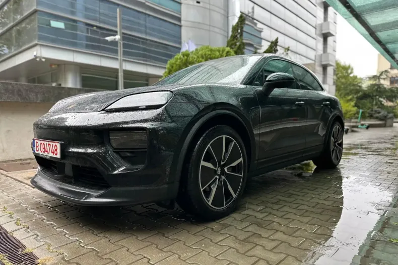 Porsche Macan din 2025 cu 9.111 km - oferta POR153390 - foto 7