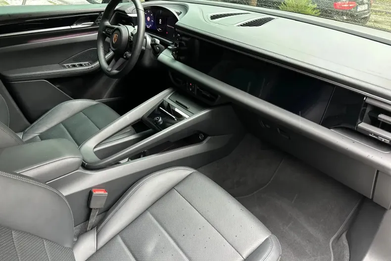 Porsche Macan din 2025 cu 9.111 km - oferta POR153390 - foto 21