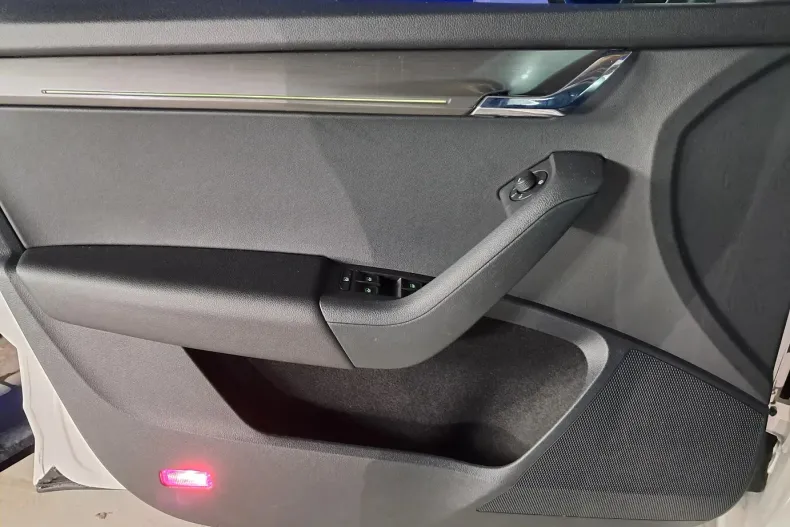 Skoda Octavia din 2019 cu 94.602 km - oferta SKO153392 - foto 10