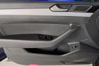 Volkswagen Passat din 2021 cu 123.985 km - oferta VOL153393 - foto 10