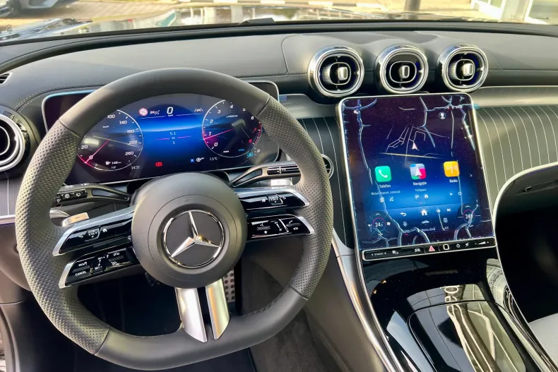 Mercedes-Benz GLC din 2025 cu 5 km - oferta MER153394 - foto 11