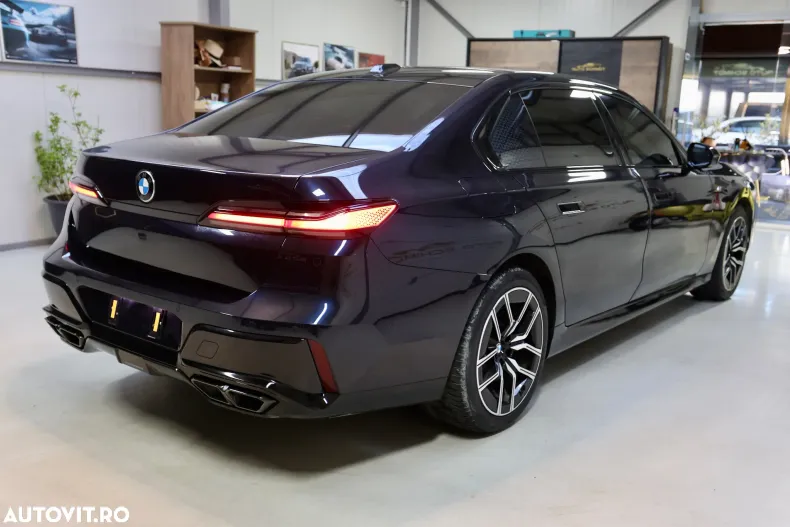 BMW Seria 7 din 2024 cu 34.000 km - oferta BMW153398 - foto 7