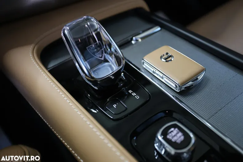 Volvo XC90 din 2020 cu 29.800 km - oferta VOL153400 - foto 14