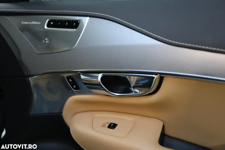 Volvo XC90 din 2020 cu 29.800 km - oferta VOL153400 - foto 20