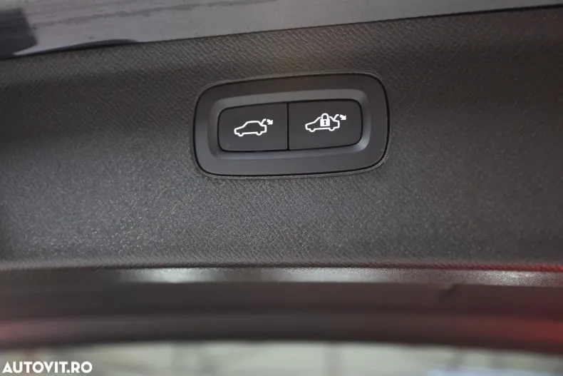 Volvo XC90 din 2020 cu 29.800 km - oferta VOL153400 - foto 32