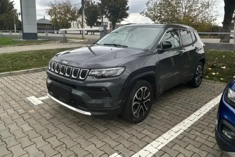 Jeep Compass din 2021 cu 42.620 km - oferta JEE153417 - foto 1