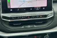 Jeep Compass din 2021 cu 42.620 km - oferta JEE153417 - foto 2