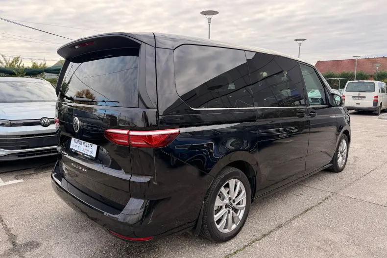 Volkswagen Multivan din 2023 cu 13.030 km - oferta VOL153424 - foto 10
