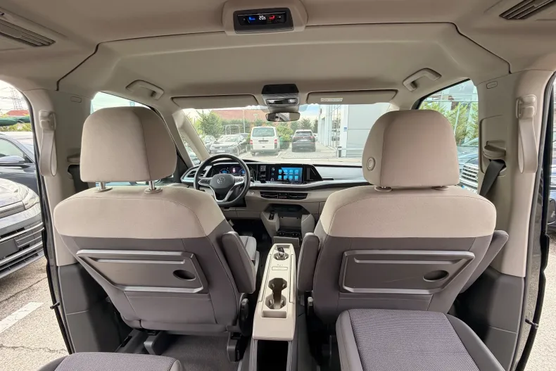 Volkswagen Multivan din 2023 cu 13.030 km - oferta VOL153424 - foto 19