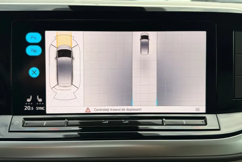 Volkswagen Multivan din 2023 cu 13.030 km - oferta VOL153424 - foto 22