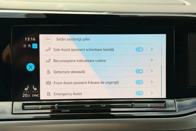 Volkswagen Multivan din 2023 cu 13.030 km - oferta VOL153424 - foto 25