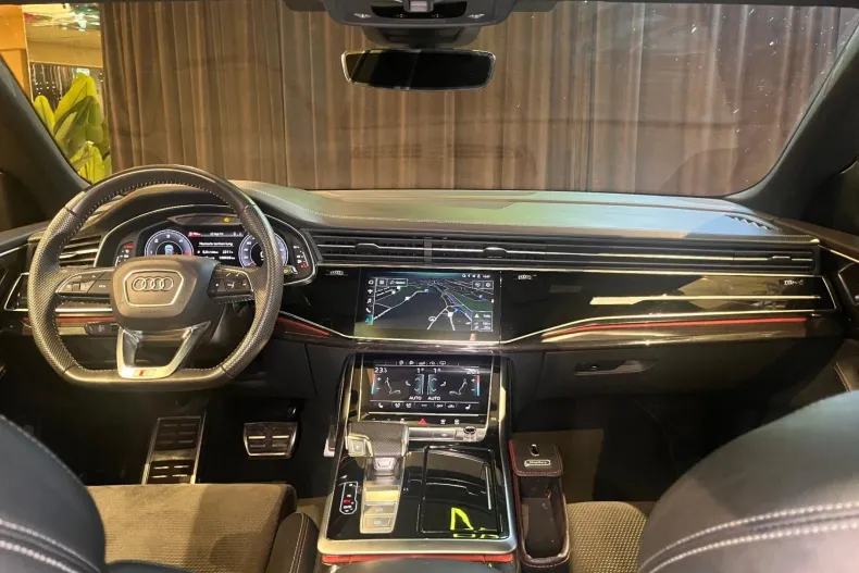 Audi Q8 din 2020 cu 108.850 km - oferta AUD153425 - foto 21