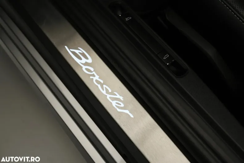 Porsche Boxster din 2024 cu 15.000 km - oferta POR153426 - foto 16