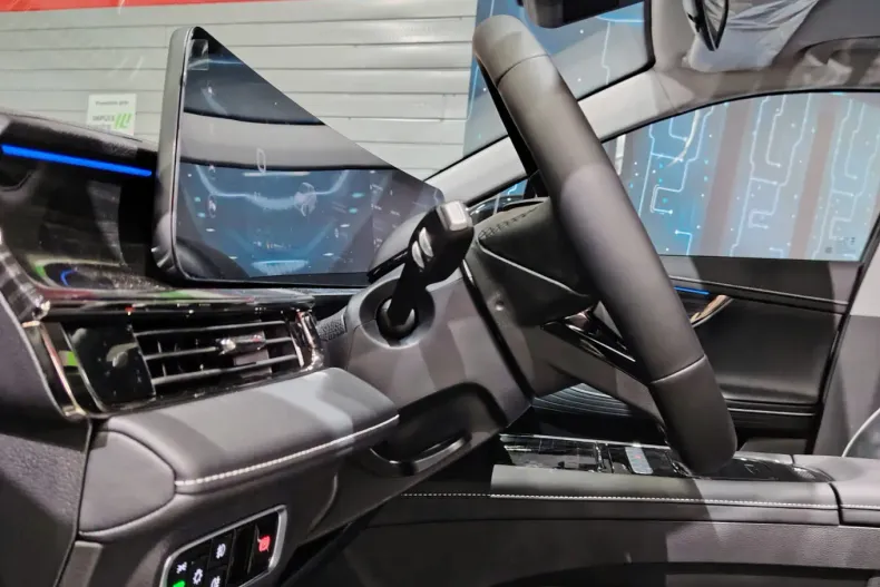 Omoda 5 din 2025 cu 0 km - oferta OMO153433 - foto 32