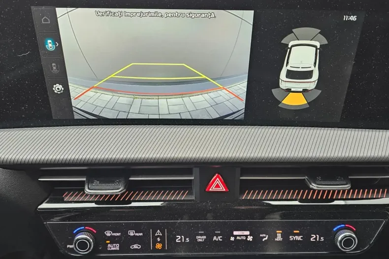 Kia EV6 din 2023 cu 12.900 km - oferta KIA153434 - foto 12