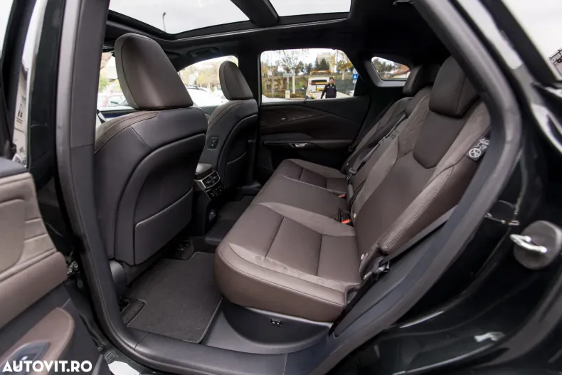 Lexus Seria RX din 2025 cu 10 km - oferta LEX153438 - foto 34