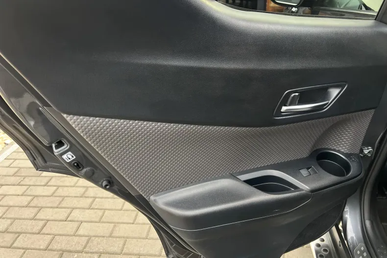 Toyota C-HR din 2021 cu 112.434 km - oferta TOY153439 - foto 21