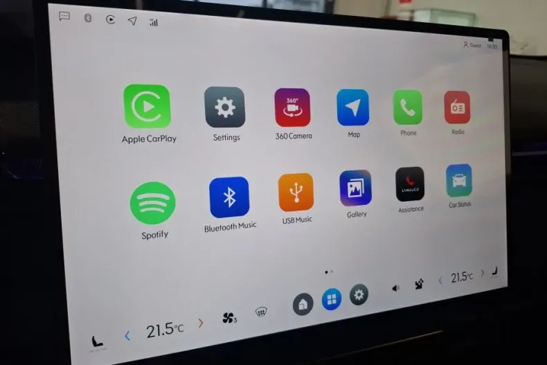 Lynk&Co 8 din 2025 cu 1.400 km - oferta LYN153441 - foto 25