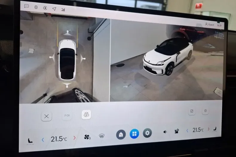 Lynk&Co 8 din 2025 cu 1.400 km - oferta LYN153441 - foto 32