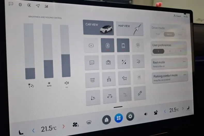 Lynk&Co 8 din 2025 cu 1.400 km - oferta LYN153441 - foto 36