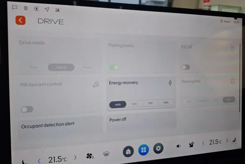 Lynk&Co 8 din 2025 cu 1.400 km - oferta LYN153441 - foto 38