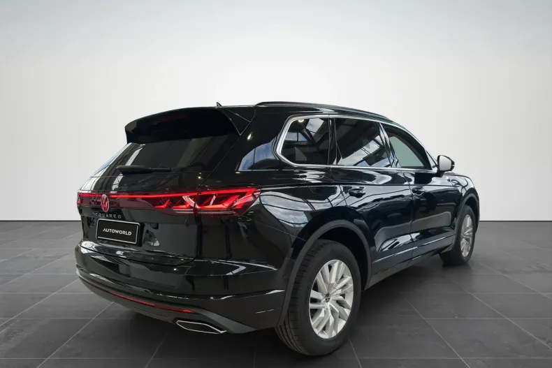Volkswagen Touareg din 2025 cu 5 km - oferta VOL153442 - foto 5
