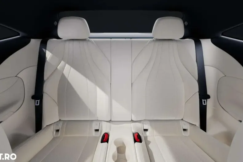 Mercedes-Benz CLE din 2025 cu 4.428 km - oferta MER153446 - foto 10