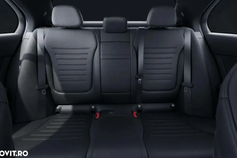 Mercedes-Benz C din 2023 cu 8.383 km - oferta MER153447 - foto 10