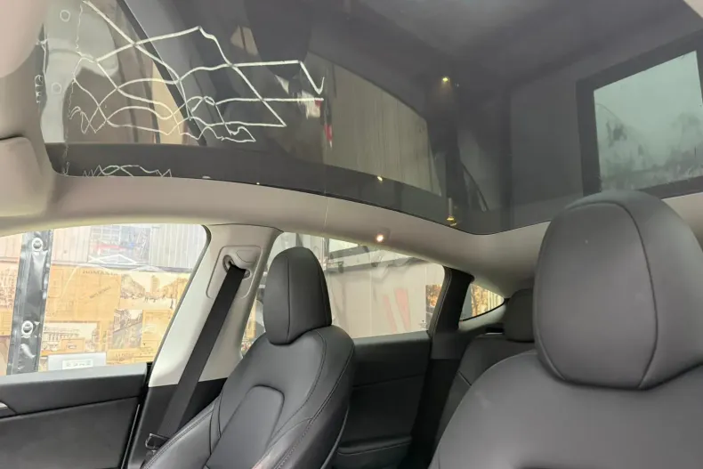 Tesla Model Y din 2023 cu 40.000 km - oferta TES153448 - foto 18