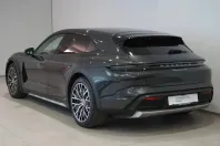 Porsche Taycan din 2023 cu 23.600 km - oferta POR153454 - foto 3