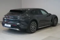 Porsche Taycan din 2023 cu 23.600 km - oferta POR153454 - foto 5