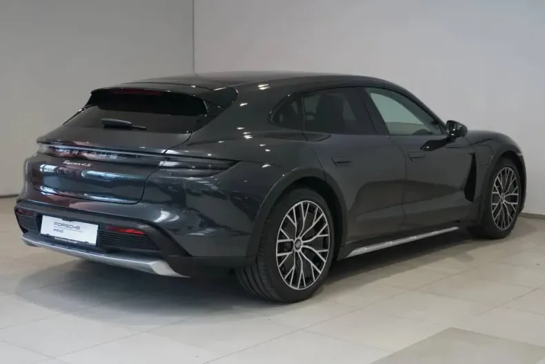 Porsche Taycan din 2023 cu 23.600 km - oferta POR153454 - foto 5