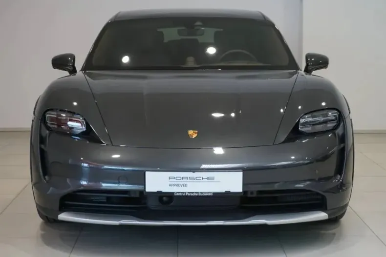 Porsche Taycan din 2023 cu 23.600 km - oferta POR153454 - foto 6