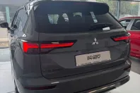 Mitsubishi Outlander din 2025 cu 1 km - oferta MIT153456 - foto 6