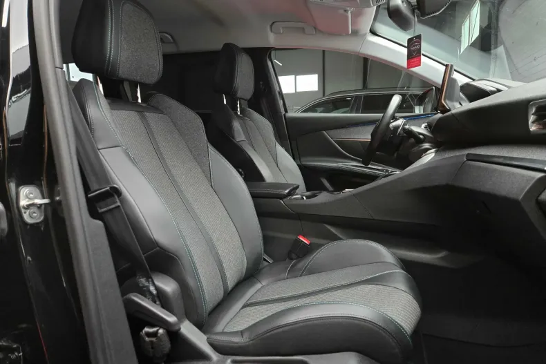 Peugeot 5008 din 2022 cu 168.383 km - oferta PEU153459 - foto 27