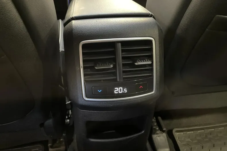 Kia Sportage din 2022 cu 60.906 km - oferta KIA153465 - foto 25