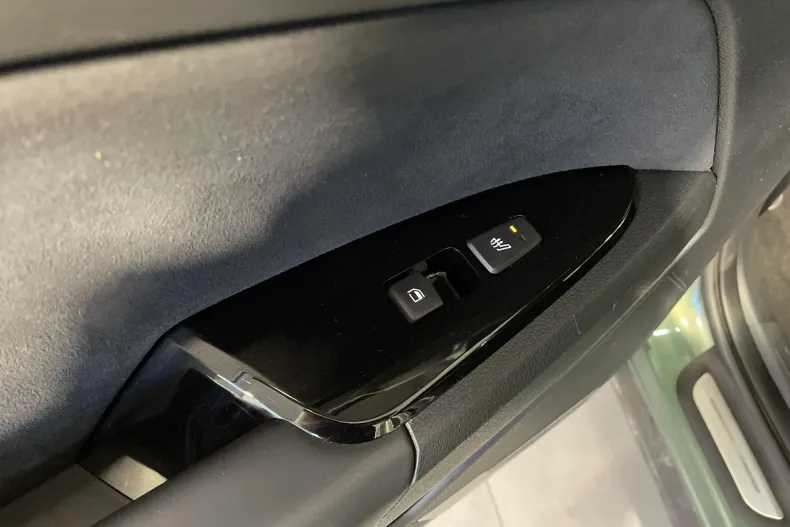 Kia Sportage din 2023 cu 89.729 km - oferta KIA153467 - foto 25