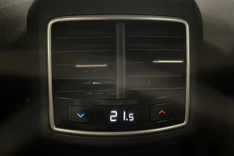 Kia Sportage din 2023 cu 100.612 km - oferta KIA153468 - foto 24