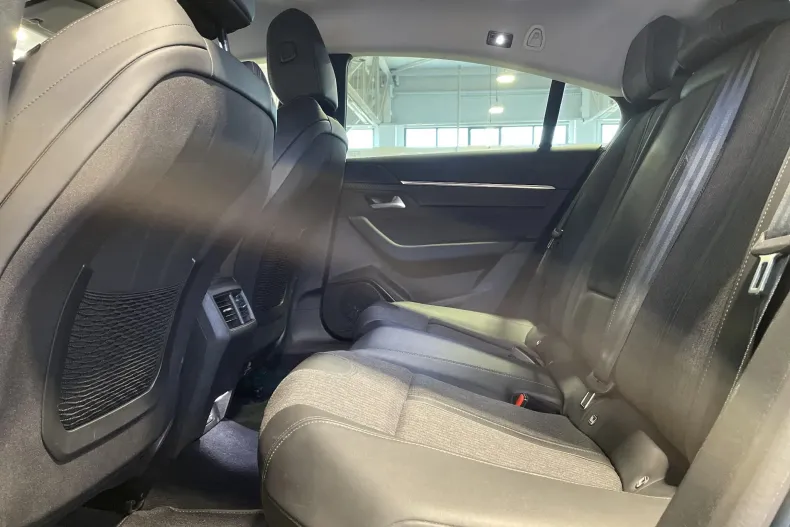 Peugeot 508 din 2021 cu 50.155 km - oferta PEU153469 - foto 12