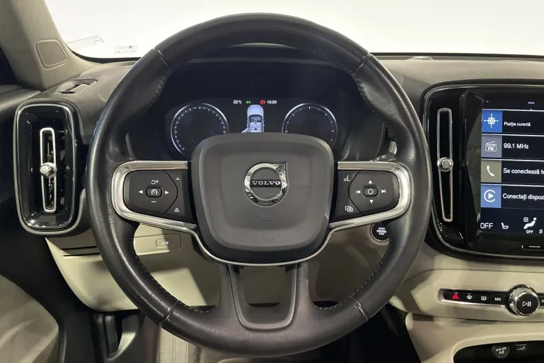 Volvo XC40 din 2019 cu 125.645 km - oferta VOL153472 - foto 16