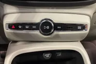 Volvo XC40 din 2019 cu 125.645 km - oferta VOL153472 - foto 17