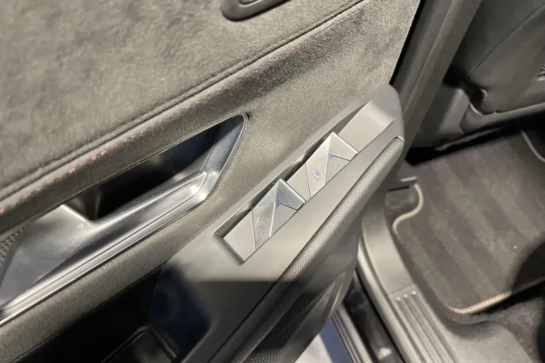 DS Automobiles DS 7 Crossback din 2019 cu 134.324 km - oferta DSA153474 - foto 14