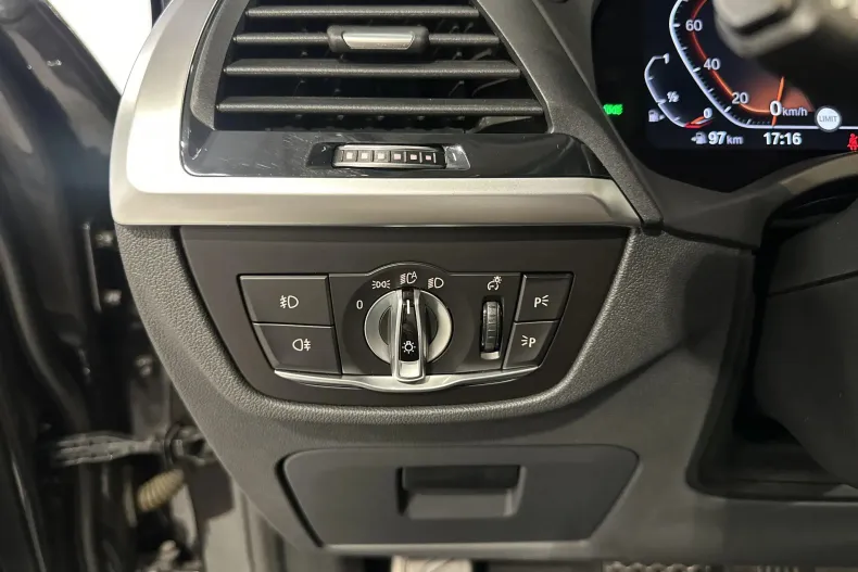 BMW X3 din 2021 cu 146.192 km - oferta BMW153477 - foto 15