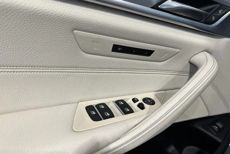 BMW Seria 5 din 2020 cu 138.654 km - oferta BMW153480 - foto 14