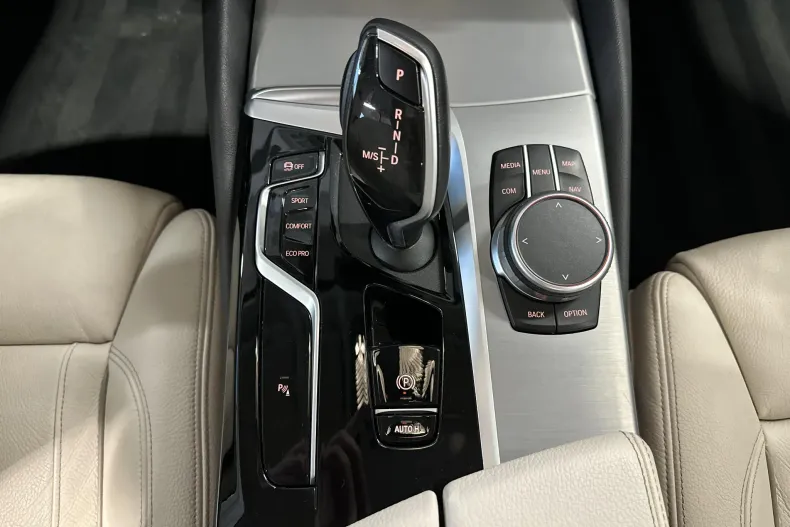 BMW Seria 5 din 2020 cu 138.654 km - oferta BMW153480 - foto 18