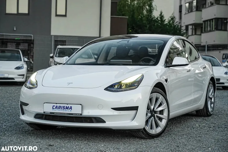 Tesla Model 3 din 2021 cu 23.200 km - oferta TES153486 - foto 2