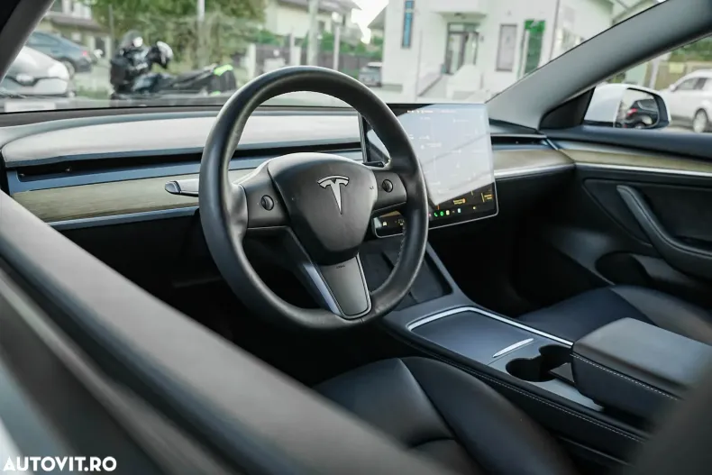 Tesla Model 3 din 2021 cu 23.200 km - oferta TES153486 - foto 14