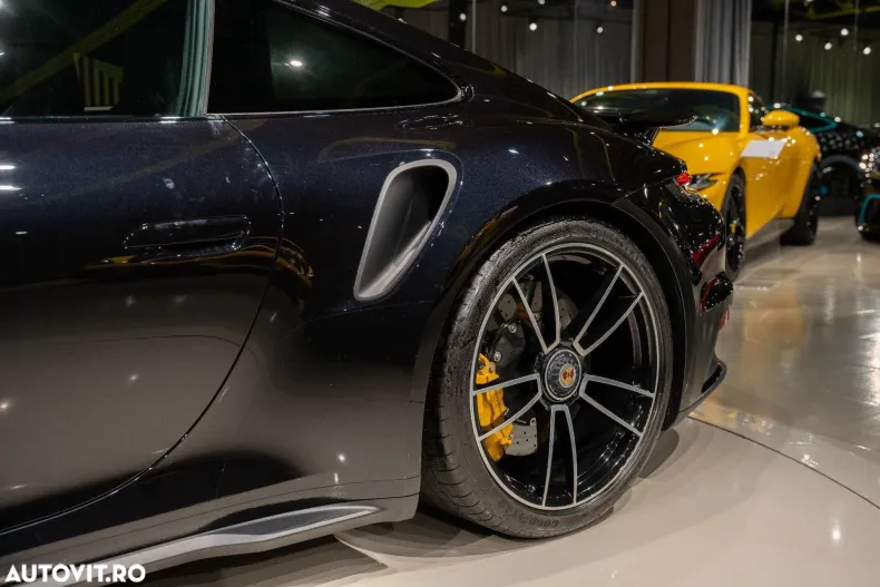 Porsche 992 TURBO S din 2021 cu 8.500 km - oferta POR153494 - foto 13