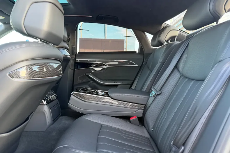 Audi S8 din 2021 cu 106.993 km - oferta AUD153503 - foto 32